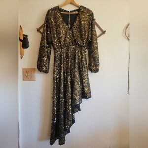 NWOT Tularosa Mini Assymetrical Dress Lined Sequence Black Gold Small S